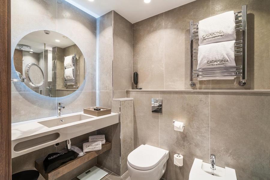 Catalonia Gran Via Hotel 4*